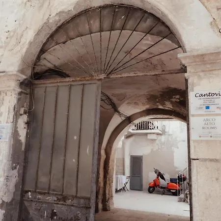 Alojamento de Acomodação e Pequeno-almoço Maison Vittoria