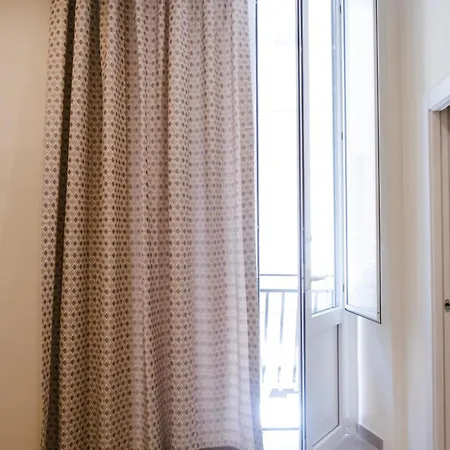 Alojamento de Acomodação e Pequeno-almoço Maison Vittoria 3*