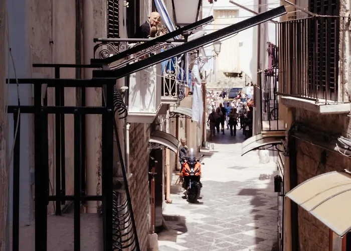 Maison Vittoria Alojamento de Acomodação e Pequeno-almoço Bari