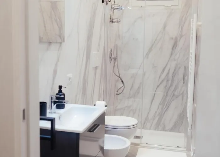 Bed & Breakfast Guesthost - Maison Vittoria Comfortable And Bari