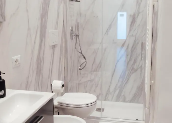 Bed & Breakfast Guesthost - Maison Vittoria Comfortable And 3*