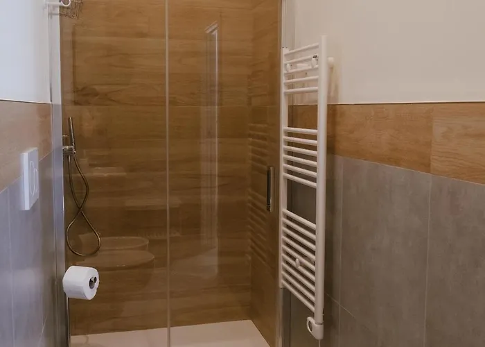 Guesthost - Maison Vittoria Comfortable And 住宿加早餐酒店 巴里