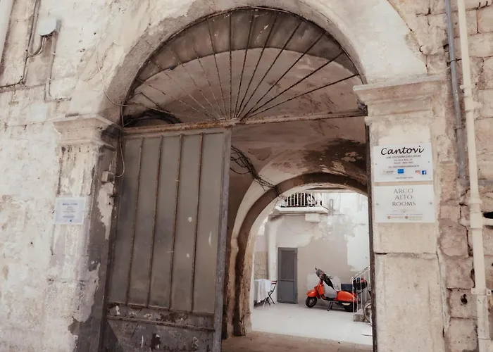 Bed & Breakfast Guesthost - Maison Vittoria Comfortable And Bari